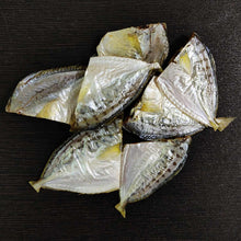 Load image into Gallery viewer, Dried Pony Fish (head removed), 200gm