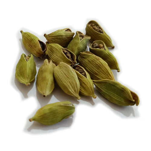 Ripened green cardamom