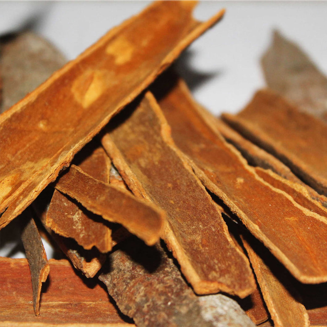 Cinnamon Sticks (Kerala cinnamon)