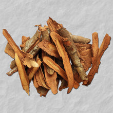 Load image into Gallery viewer, Cinnamon Sticks (Kerala cinnamon)
