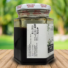 Load image into Gallery viewer, Black Forest Honey

